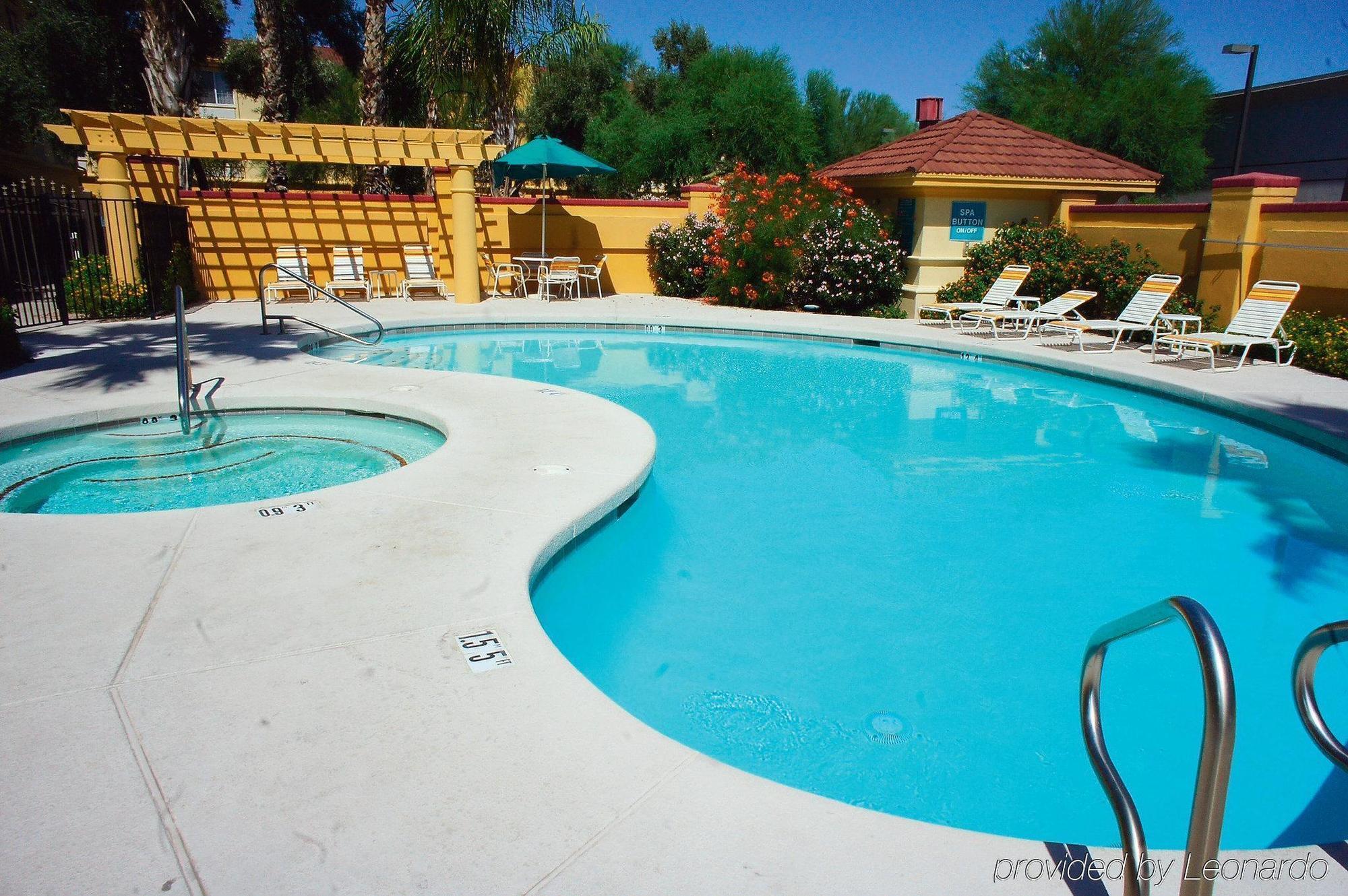 La Quinta By Wyndham Phoenix Scottsdale Exterior foto